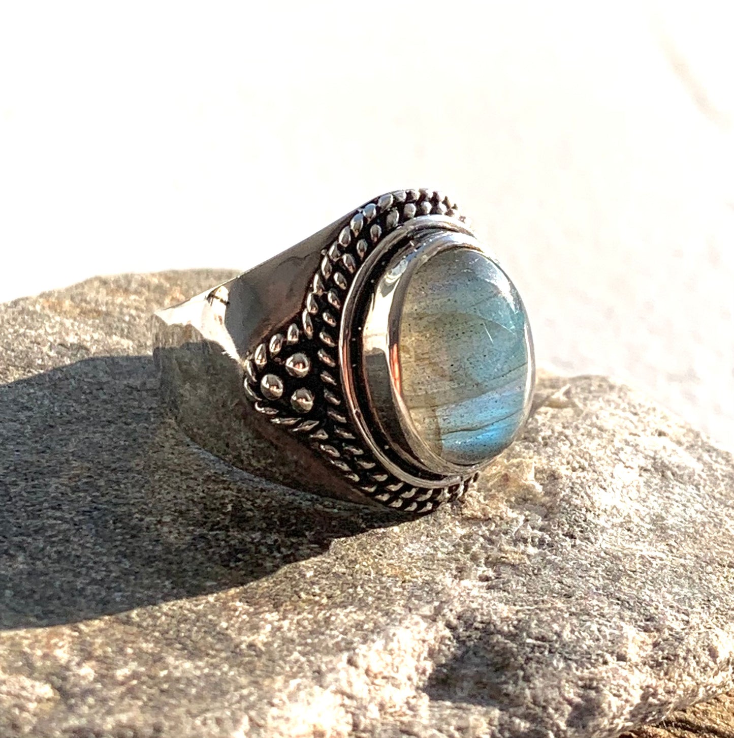 Bague torsadée labradorite argent