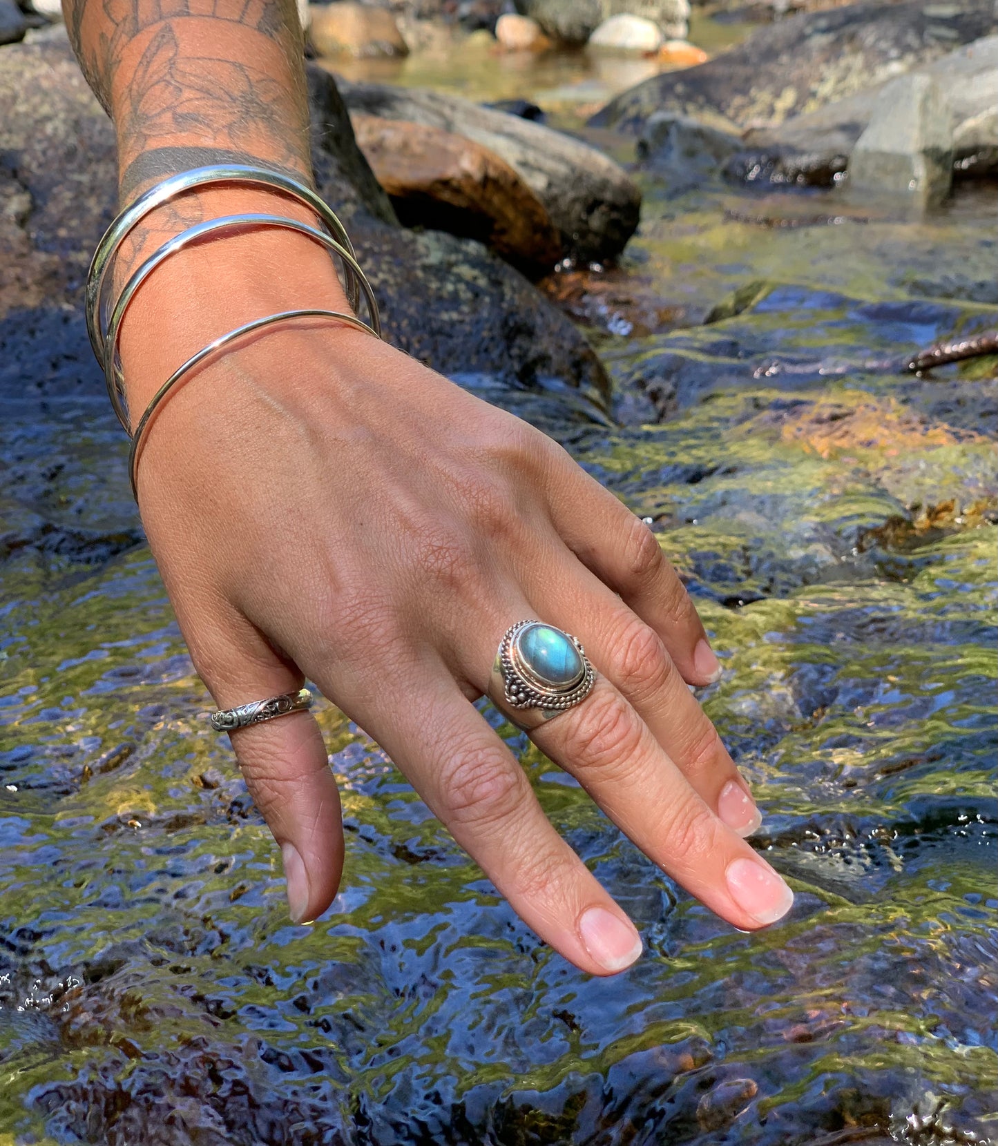 Bague torsadée labradorite argent